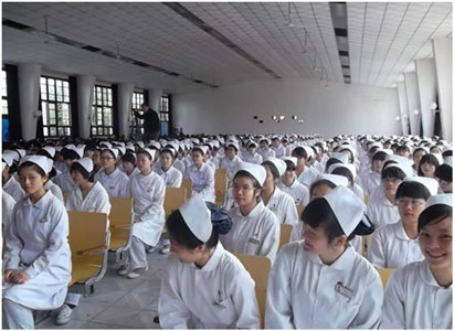 成都卫校专业图