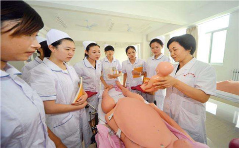 成都卫校助产专业图