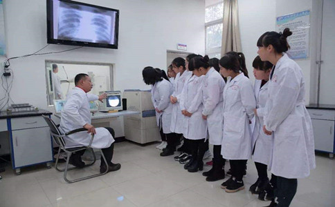 成都卫校医学影像专业图 成都卫校医学影像专业图