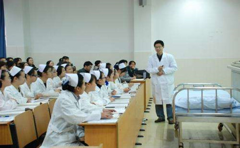 成都卫校护理专业图 成都卫校护理专业图