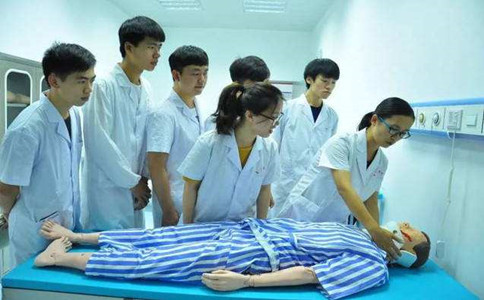 成都卫校 成都卫校