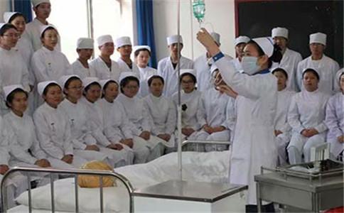 成都卫校 成都卫校