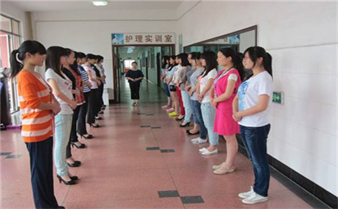 成都卫校 成都卫校